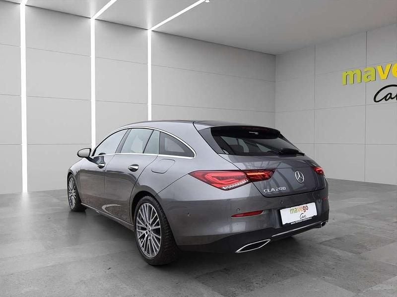 Gebraucht Mercedes CLA200 Shooting Brake Progressive 163 PS (119 kW) 2020 Grau Kombi