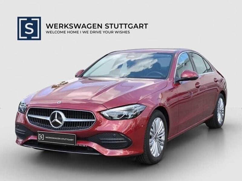 Gebraucht Mercedes C200 Avantgarde 204 PS (150 kW) 2024 Rot Limousine