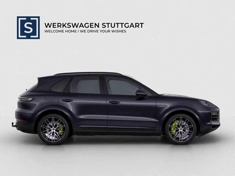 Gebraucht Porsche Cayenne 470 PS (345 kW) 2024 Schwarz SUV