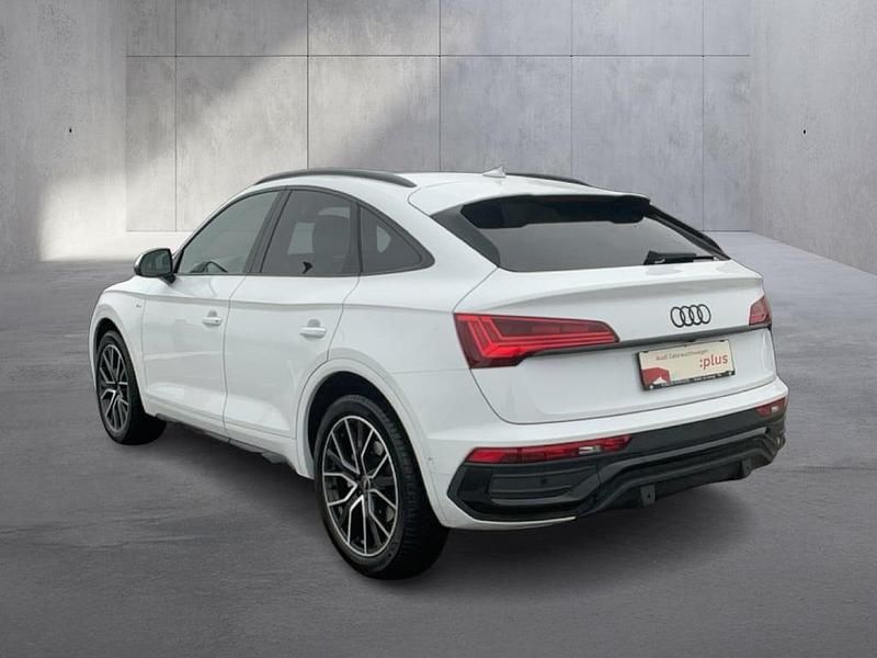 Gebraucht Audi Q5 Sportback Admired 163 PS (119 kW) 2024 Weiss  metallic SUV