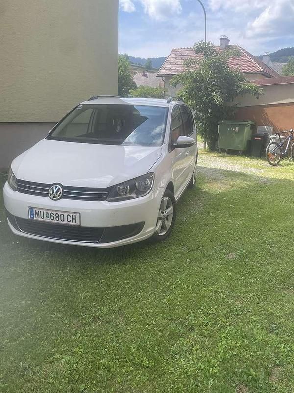 Gebraucht VW Touran Comfortline 105 PS (77 kW) 2010 Van / Kleinbus