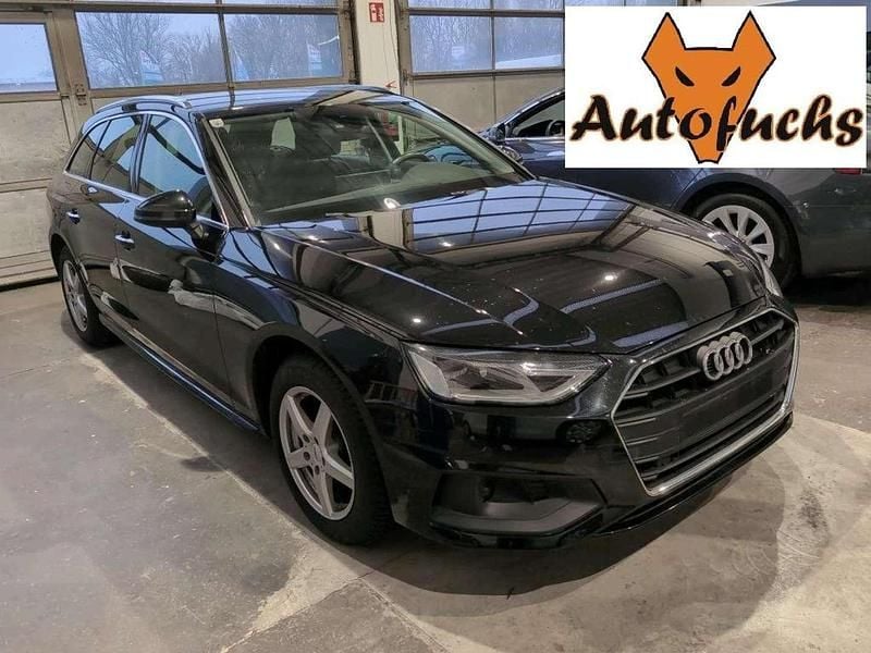 Schwarz Gebraucht 2021 Audi A4 Ambiente Kombi | € 18.990 (Superpreis) - Bild 1/4