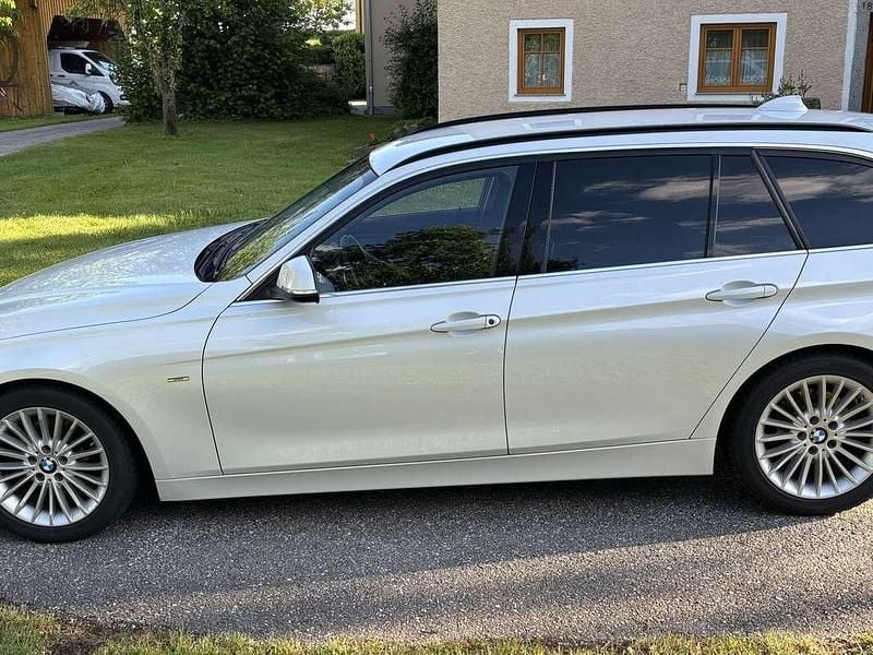 Gebraucht BMW 320 184 PS (135 kW) 2014 Kombi