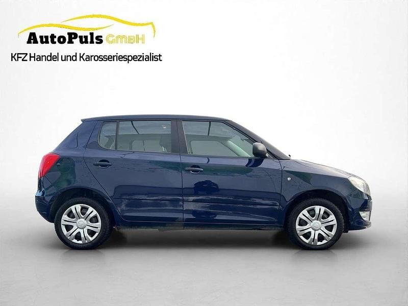 Gebraucht Skoda Fabia 75 PS (55 kW) 2015 Blau Kleinwagen
