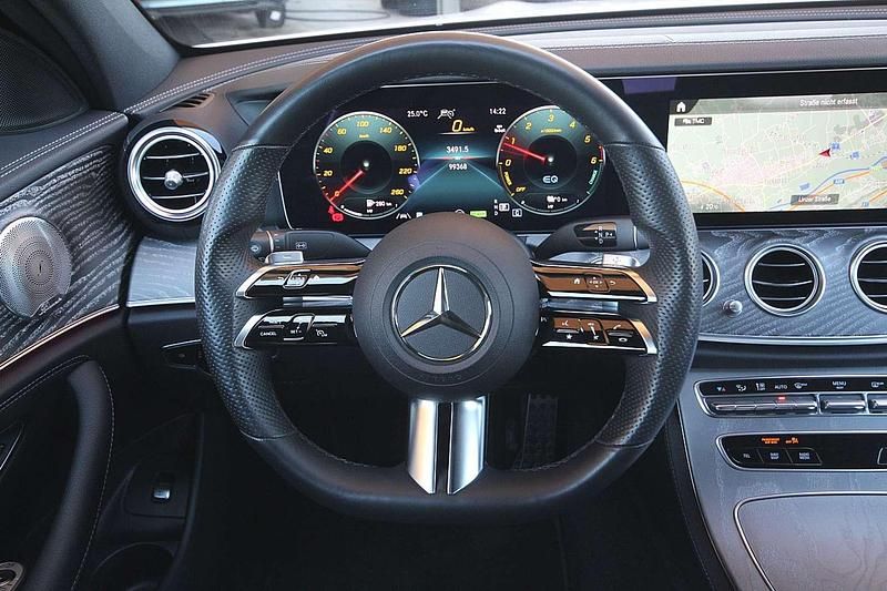 Gebraucht Mercedes E300 AMG line 194 PS (142 kW) 2022 Weiß Limousine