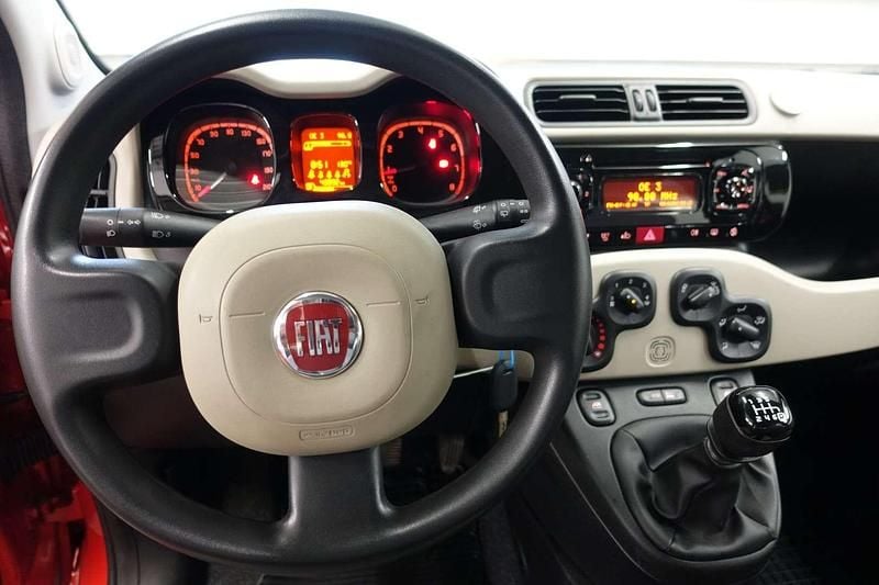 Gebraucht Fiat Panda 4x4 Rock 84 PS (61 kW) 2016 Rot Kleinwagen