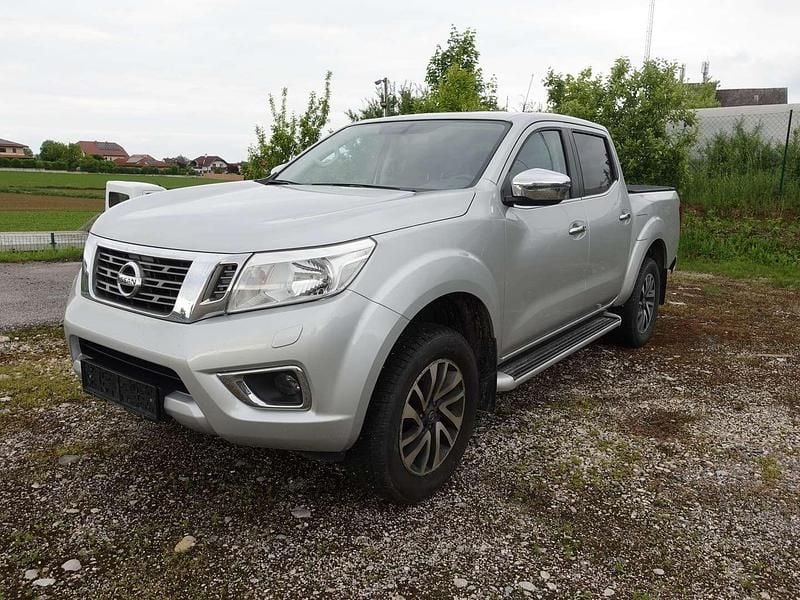 Grau Gebraucht 2018 Nissan Navara Abholung | € 14.990 (Guter Preis) - Bild 1/4