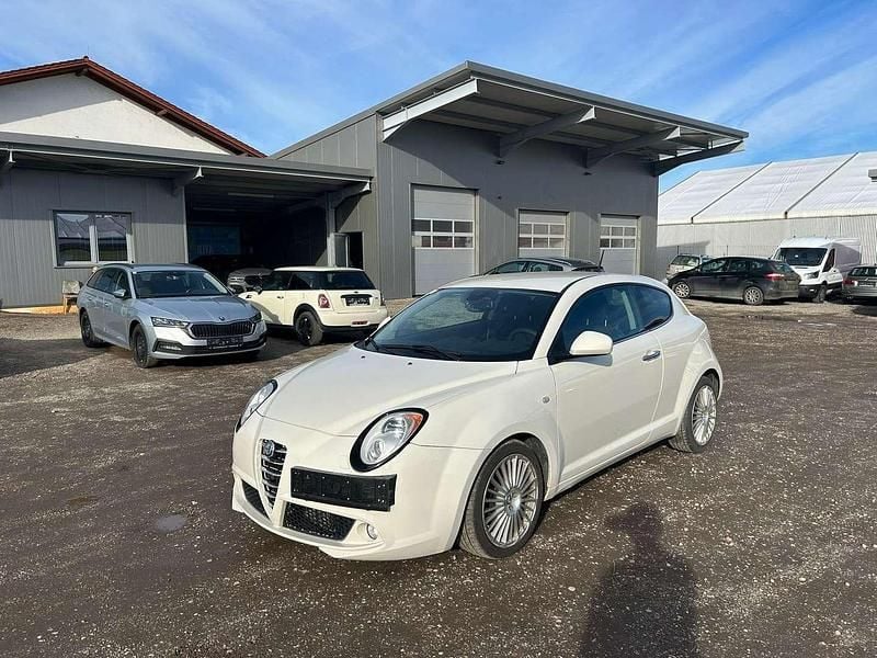 Gebraucht Alfa Romeo MiTo Turismo 90 PS (66 kW) 2009 Weiß Kleinwagen