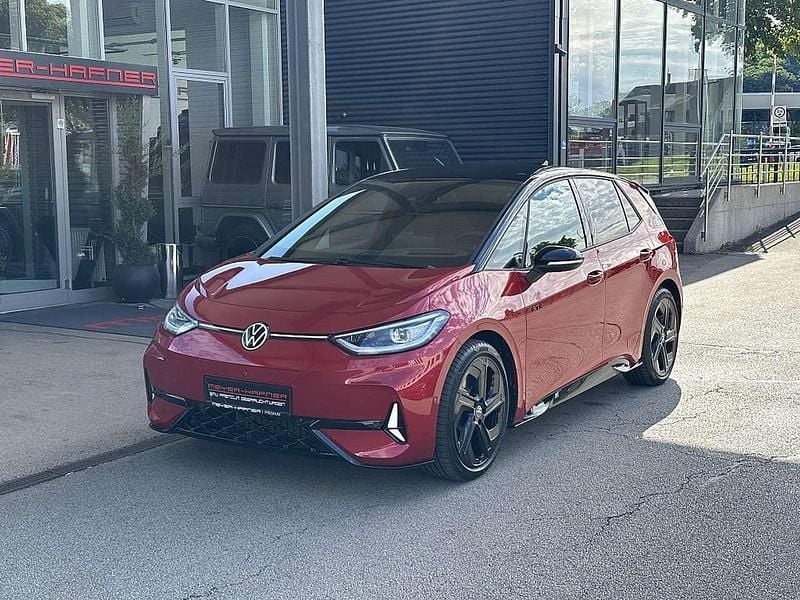 Rot Gebraucht 2024 VW ID.3 GTX Kleinwagen | € 43.990 - Bild 1/4