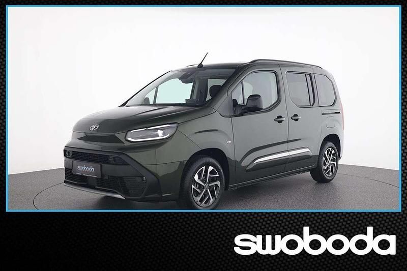 Grün Gebraucht 2025 Toyota Proace Verso City Kombi | € 31.980 (Fairer Preis) - Bild 1/4
