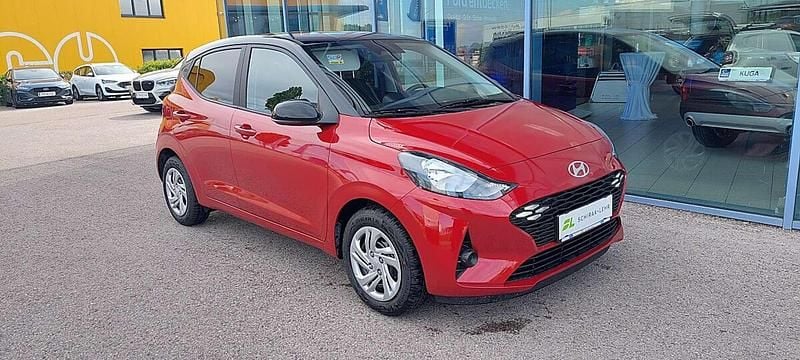 Neu Hyundai i10 GO! 63 PS (46 kW) 2025 Rot Kleinwagen