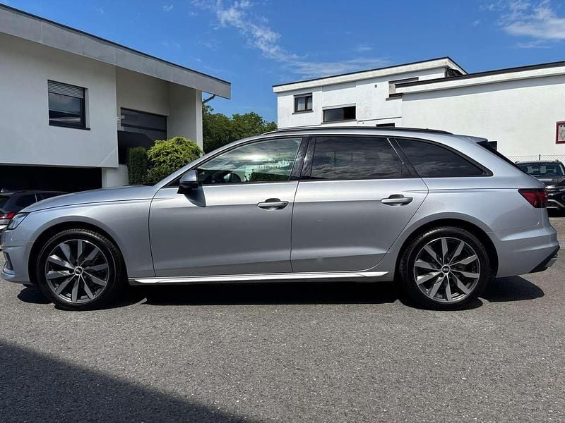 Gebraucht Audi A4 Advanced 163 PS (119 kW) 2021 Silber Kombi