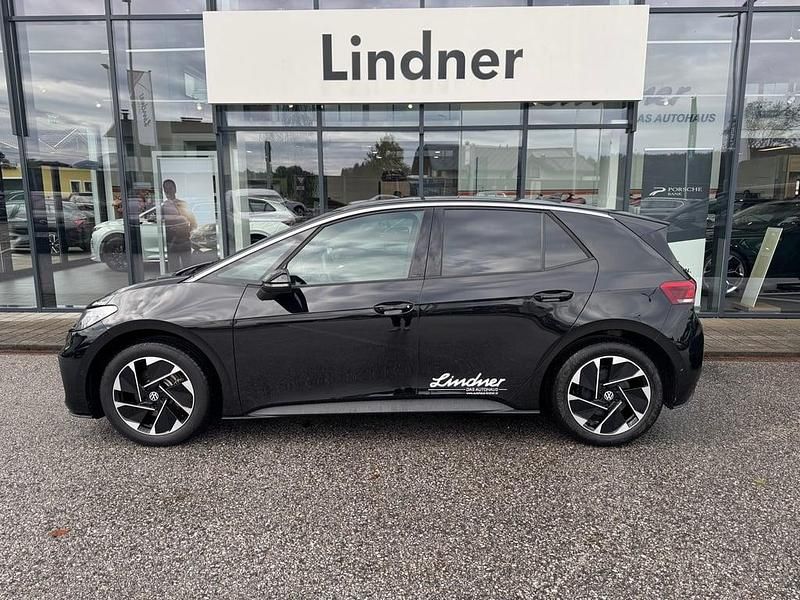 Gebraucht VW ID.3 Pure 125 kW (170 PS) 2025 Schwarz  metallic Kleinwagen