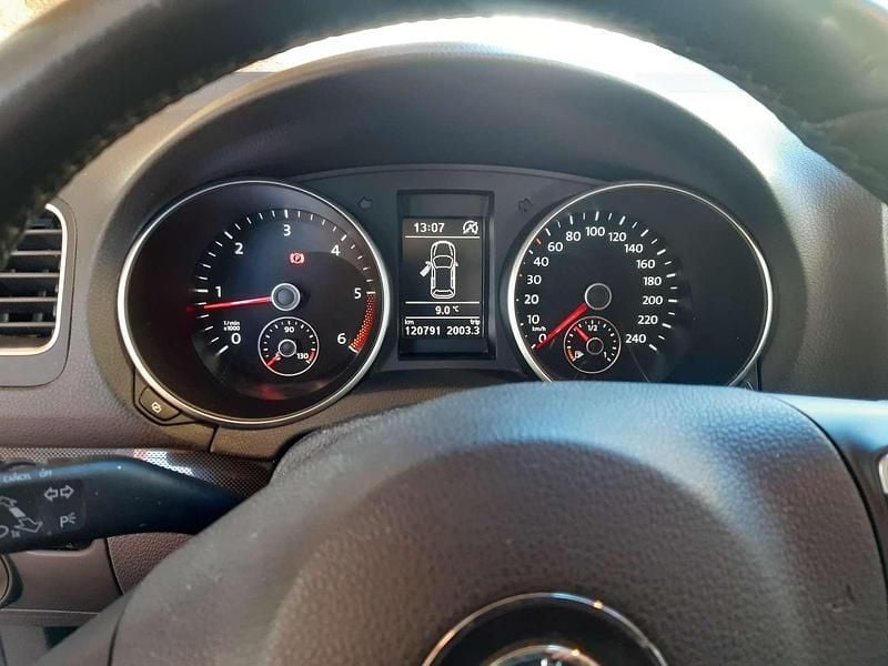 Gebraucht VW Golf VII Comfortline 105 PS (77 kW) 2012 Grau Limousine