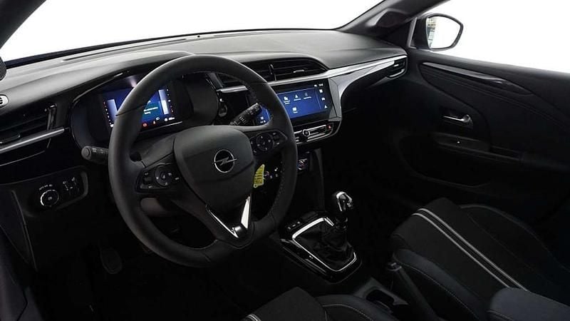 Gebraucht Opel Corsa 101 PS (74 kW) 2025 Kardio rot Limousine