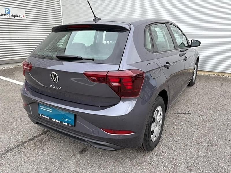 Neu VW Polo 80 PS (58 kW) 2025 Grau Limousine