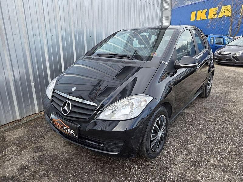 Schwarz Gebraucht 2010 Mercedes A180 Kleinwagen | € 6.490 - Bild 1/4