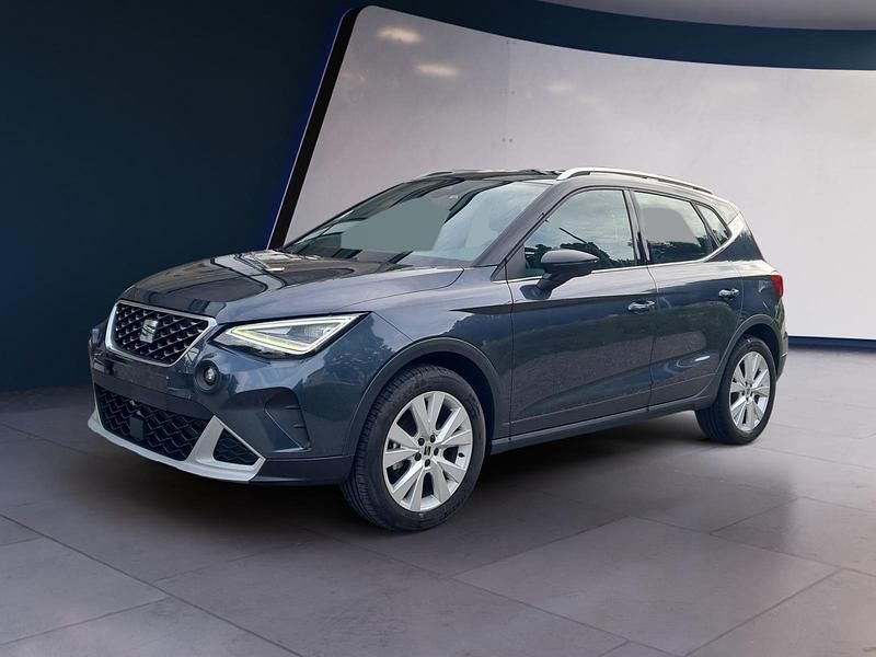 Grau Gebraucht 2024 Seat Arona Xperience SUV | € 24.182 (Etwas zu teuer) - Bild 1/4