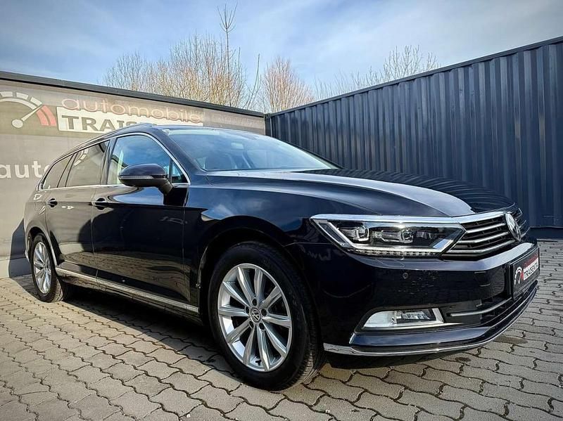 Gebraucht VW Passat Highline 150 PS (110 kW) 2019 Schwarz Kombi