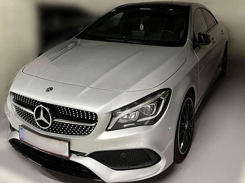 Gebraucht Mercedes CLA180 AMG line 109 PS (80 kW) 2018 Silber Limousine