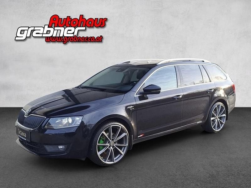 Gebraucht Skoda Octavia LAURIN & KLEMENT 184 PS (135 kW) 2014 Schwarz Kleinwagen