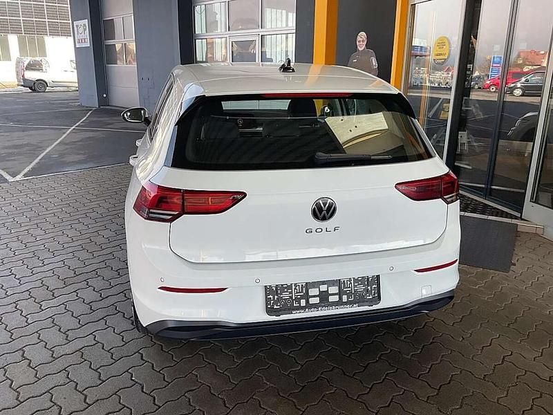 Gebraucht VW Golf VIII 110 PS (80 kW) 2022 Kleinwagen