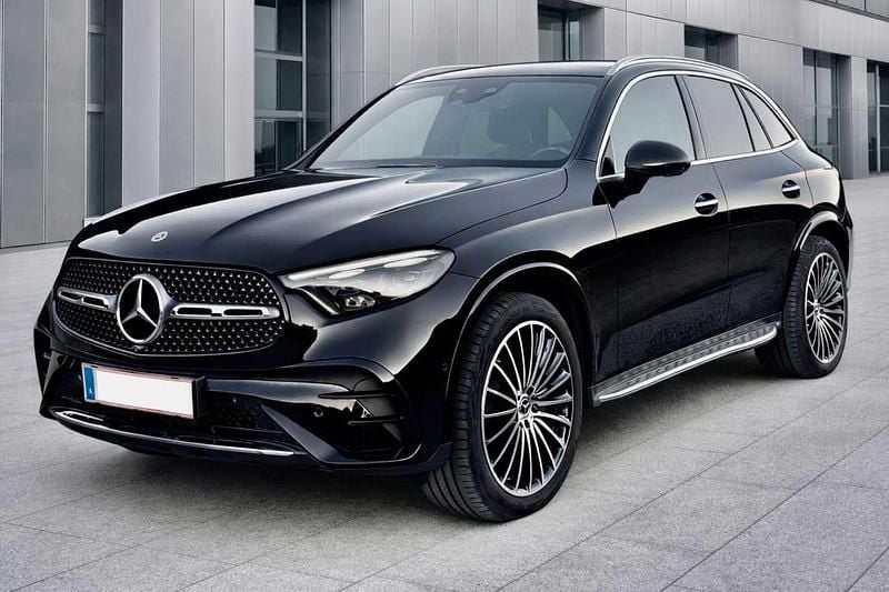 Gebraucht Mercedes GLC220 197 PS (144 kW) 2024 Schwarz SUV