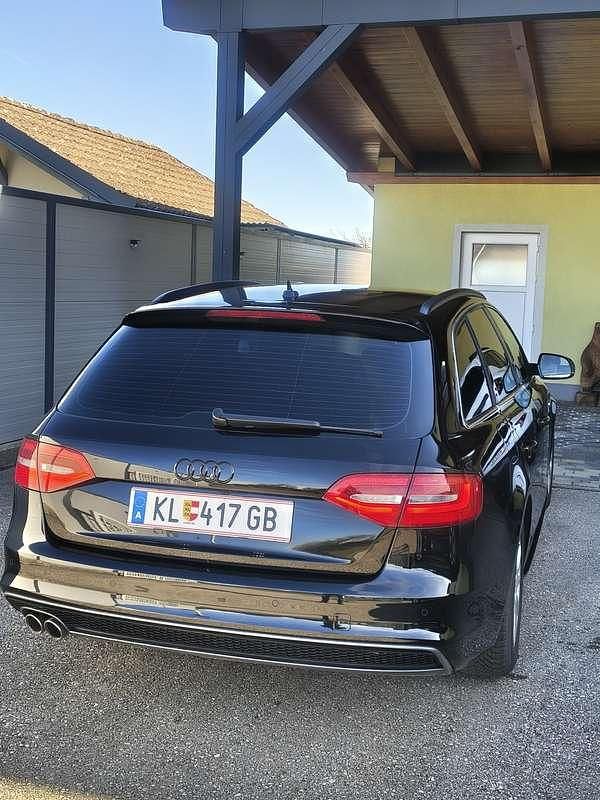 Gebraucht Audi A4 Sport 143 PS (105 kW) 2012 Schwarz Kombi