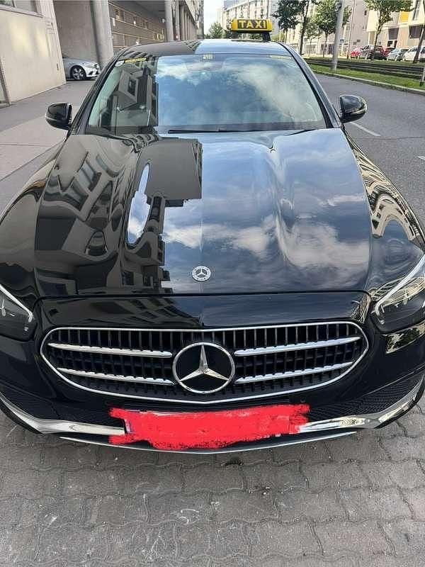 Gebraucht 2022 Mercedes E200 Limousine | € 30.000 (Fairer Preis) - Bild 1/4