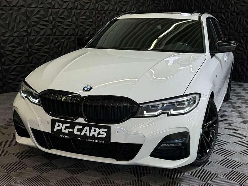Weiß Gebraucht 2020 BMW 320 M Sport Kombi | € 24.990 (Fairer Preis) - Bild 1/4