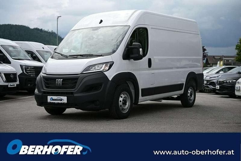 Weiß Gebraucht 2023 Fiat Ducato Van | € 40.788 (Teuer) - Bild 1/4