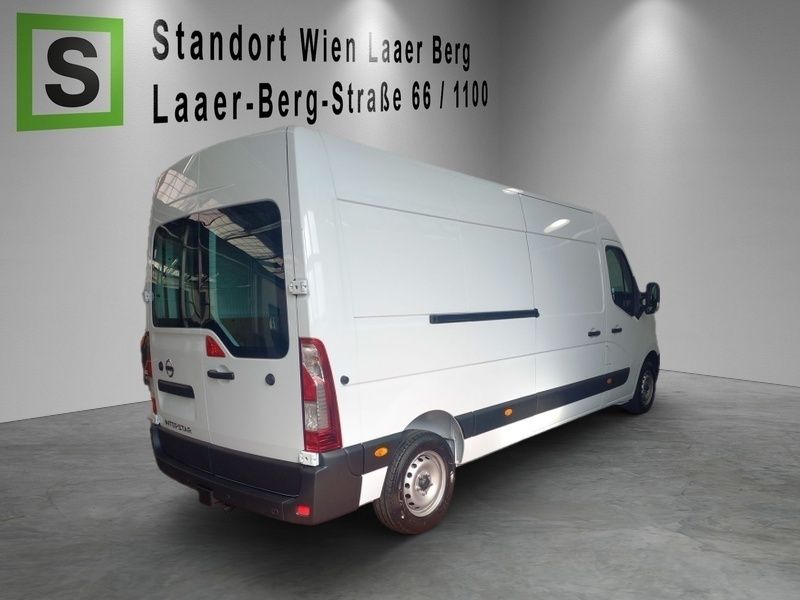 Gebraucht Nissan Interstar Acenta 150 PS (110 kW) 2023 Weiß Van