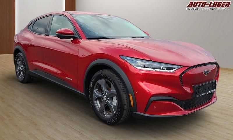 Gebraucht Ford Mustang Mach-E Standard Range 2021 Lucidrot lucidrot SUV