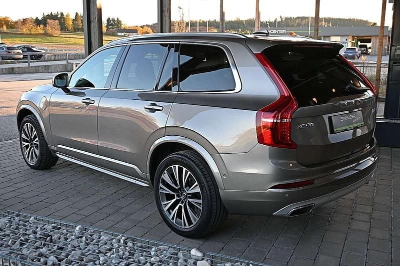 Gebraucht Volvo XC90 Momentum 303 PS (222 kW) 2019 Grau SUV