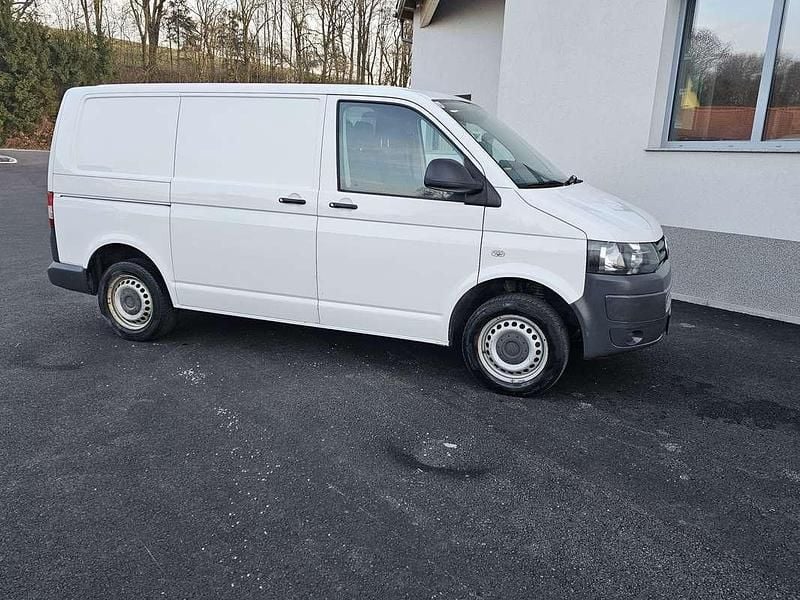 Gebraucht VW T5 84 PS (61 kW) 2010 Weiß Van