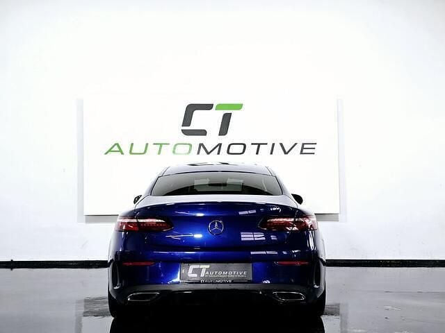 Gebraucht Mercedes E400 194 PS (142 kW) 2021 Blau