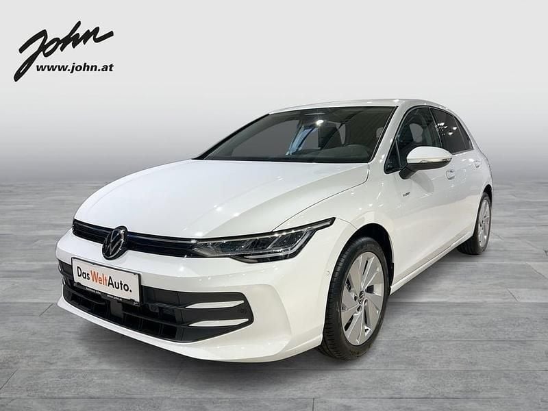 Neu VW Golf VIII 115 PS (84 kW) 2026 Weiss  normal