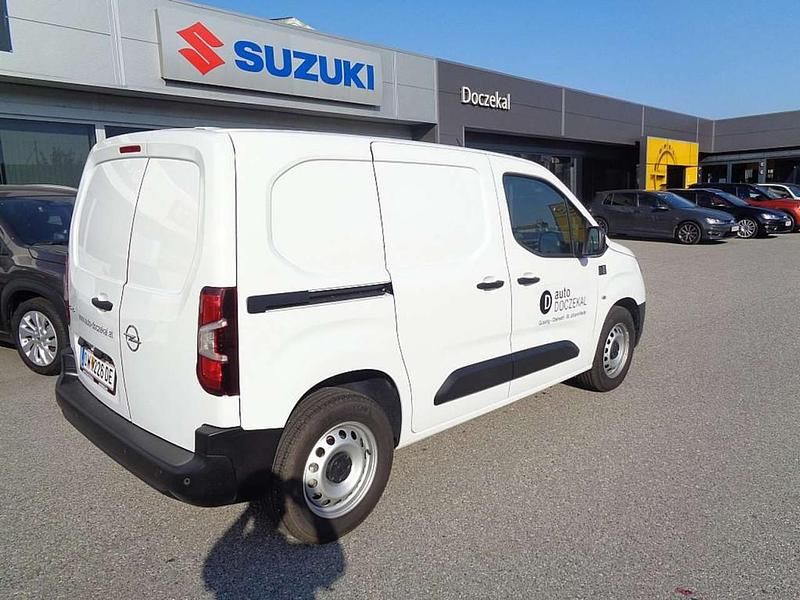 Neu Opel Combo S 102 PS (75 kW) 2025 Weiß Van