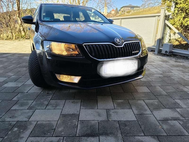 Gebraucht Skoda Octavia GreenLine 110 PS (80 kW) 2014 Schwarz Kleinwagen