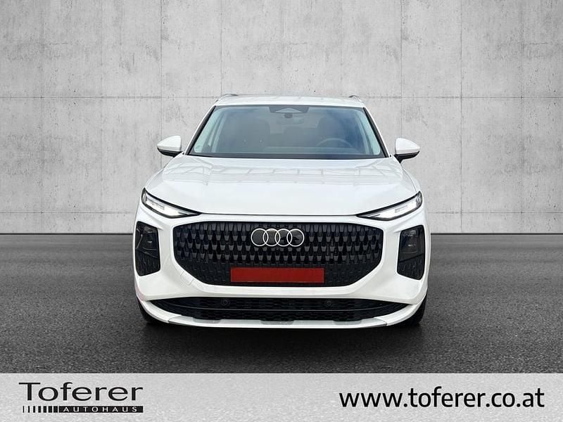 Neu Audi Q3 150 PS (110 kW) 2026 Weiss  normal SUV