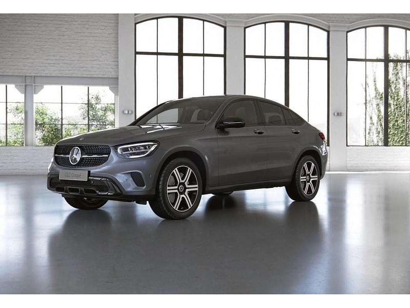 Gebraucht Mercedes GLC200 Night 163 PS (119 kW) 2021 Selenitgrau metallic SUV