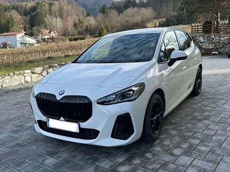 Gebraucht BMW 218 M Sport 150 PS (110 kW) 2023 Weiß Kombi