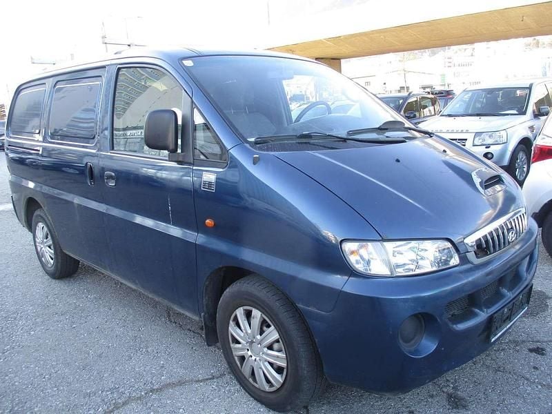 Gebraucht Hyundai H-1 101 PS (74 kW) 2005 Blau Van / Kleinbus