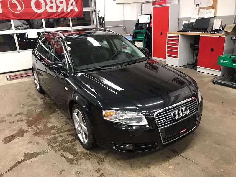 Schwarz Gebraucht 2005 Audi A4 Kombi | € 8.000 - Bild 1/4