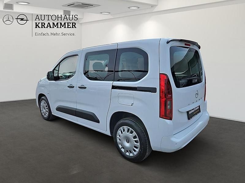 Neu Opel Combo 102 PS (75 kW) 2026 Weiß Kombi