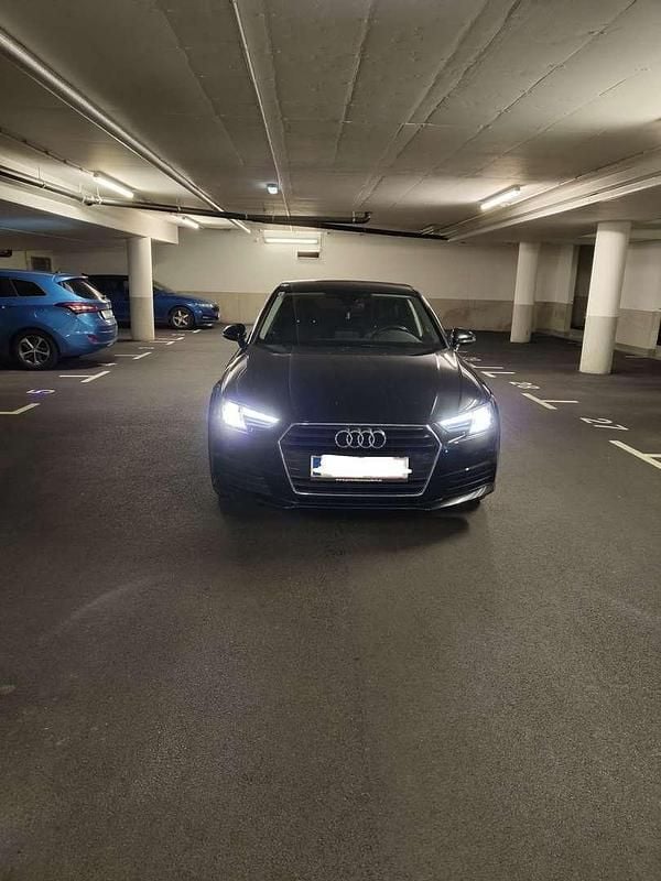 Schwarz Gebraucht 2018 Audi A4 Limousine | € 18.400 (Fairer Preis) - Bild 1/4