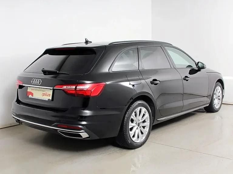 Gebraucht Audi A4 Advanced 163 PS (119 kW) 2023 Schwarz Kombi