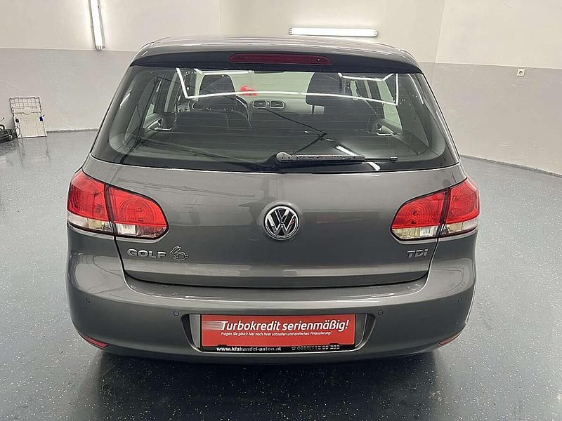 Gebraucht VW Golf R 90 PS (66 kW) 2011 Grau Limousine