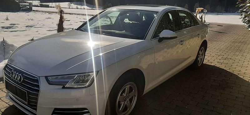 Gebraucht Audi A4 150 PS (110 kW) 2018 Weiß Limousine