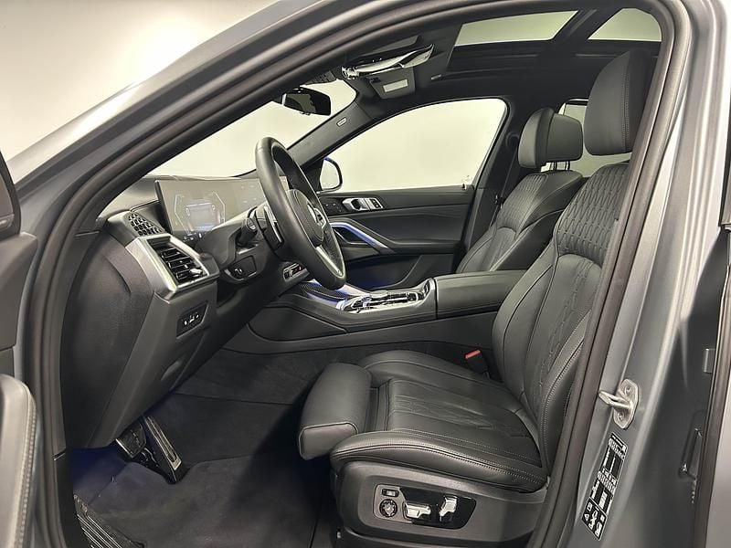 Gebraucht BMW X6 M Sport 352 PS (258 kW) 2025 Grau SUV
